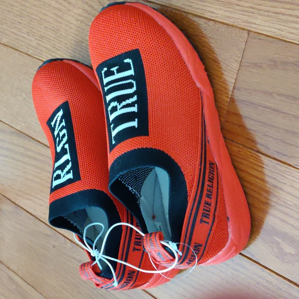 True Religion boys light sneakers - Picture 5 of 6
